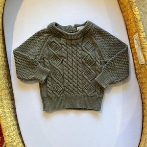 Gorgeous knit Jamie Kay Sweater in an olive green color. 6-12 month.